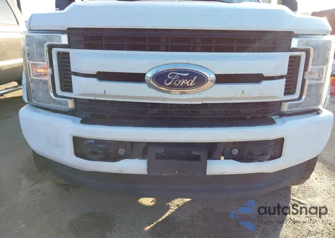 2018 Ford F-250 Xlt из США, поврежденный, VIN 1FT7W2BT6JEB13147